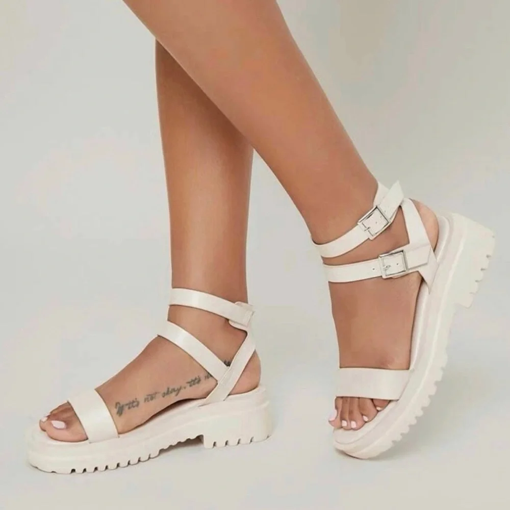 New Women's Cream Platform Sandals - Picture 1 of 3